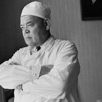 Ахунбаев, Иса Коноевич