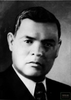 Ахунбаев, Иса Коноевич