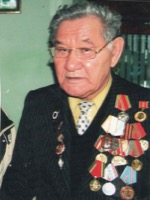 Карасаев, Хусаин