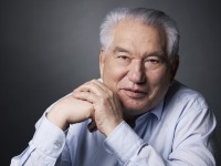 Айтматов, Чингиз Торекулович