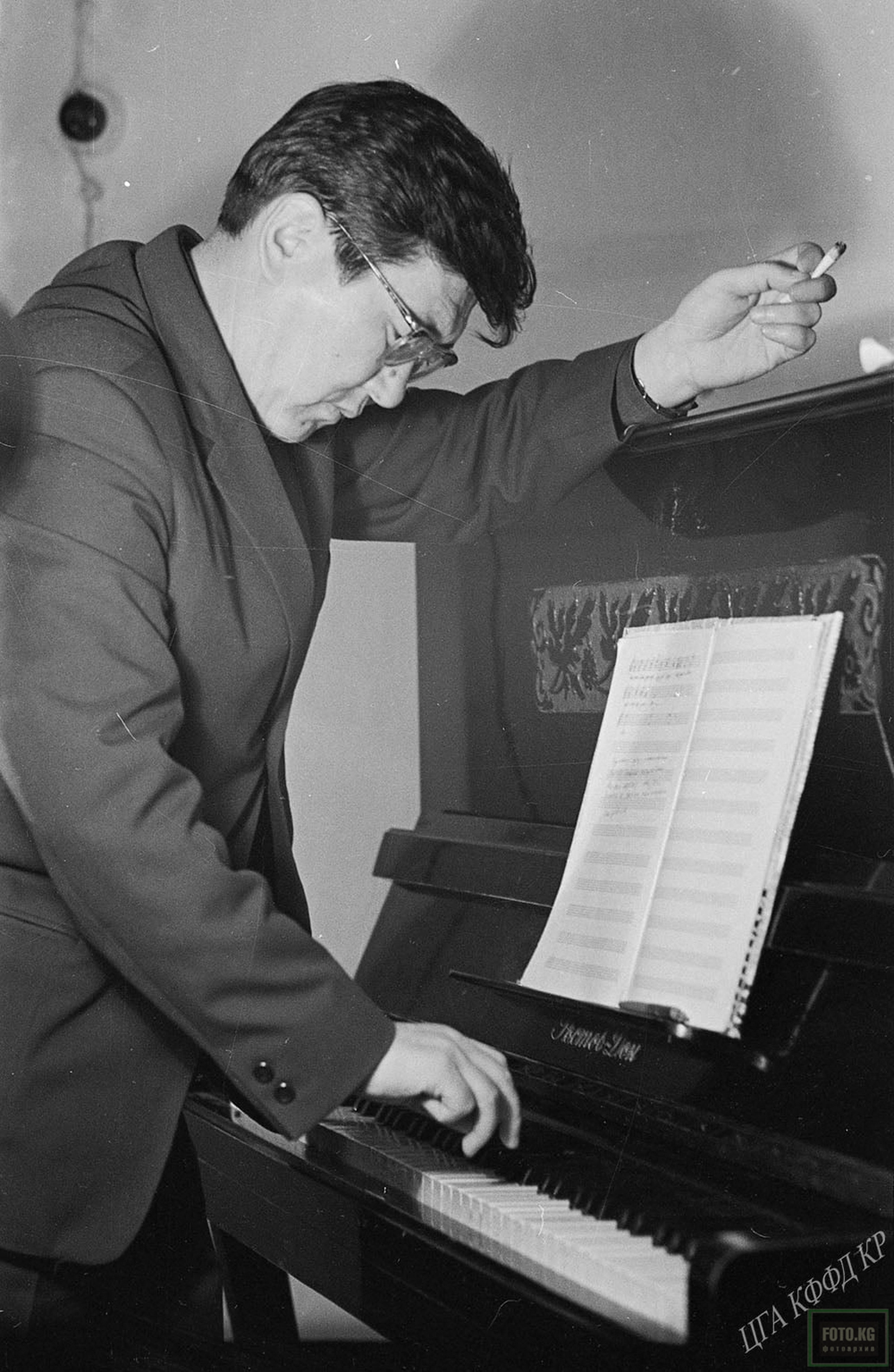 Абдраев, Мукаш