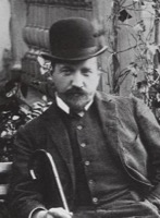 Серов, Валентин Александрович