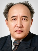 Ауэзов, Мухтар Омарханович
