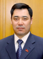 Жапаров, Садыр