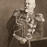 Сухомлинов